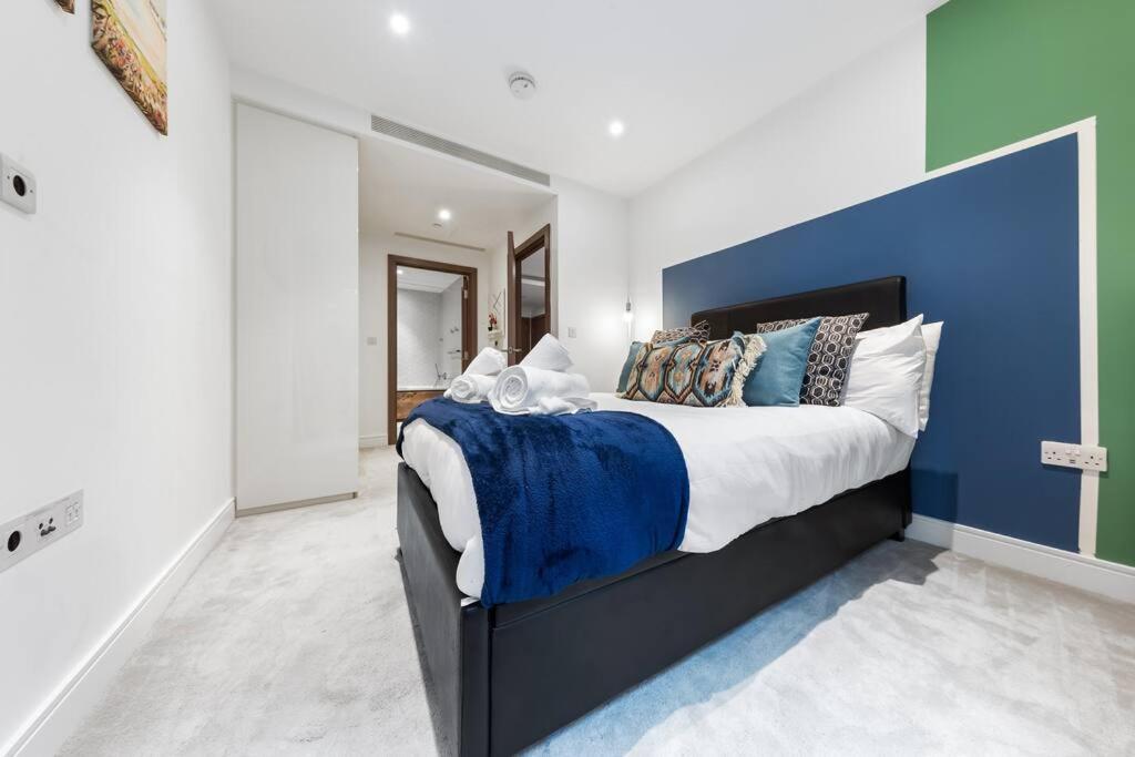 Apartment Bright Balcony Retreat Hammersmith